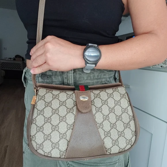 Authentic Vintage Gucci GG Monogram Supreme Sherry Web Ophidia Crossbody Bag - Picture 1 of 9